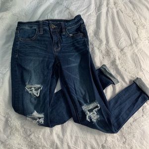 High Rise Distressed Jeggings (4 SHORT)